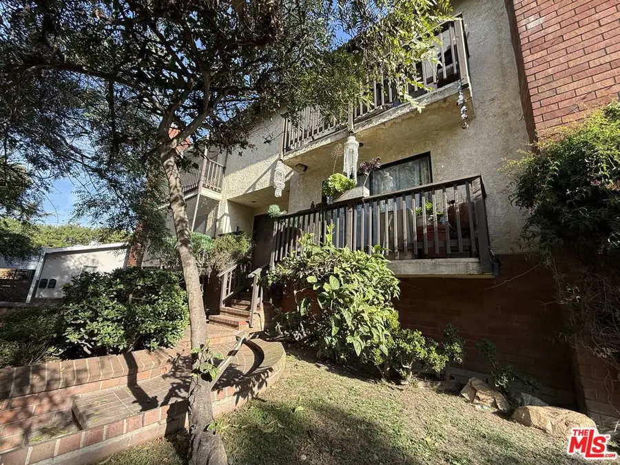 2412 Ocean Avenue #4, Venice, CA 90291 - Image #3