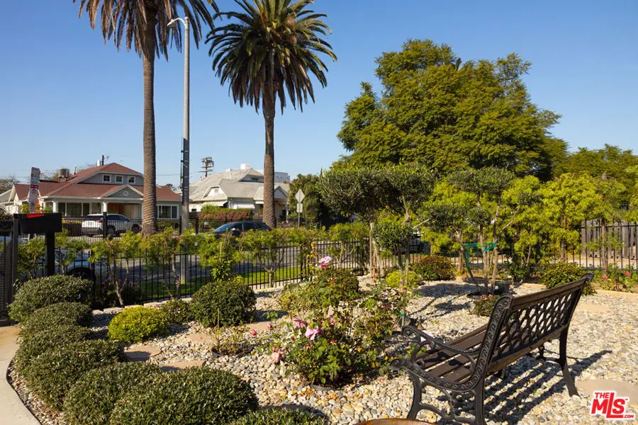 1026 Westchester Place, Los Angeles, CA 90019 - Image #2