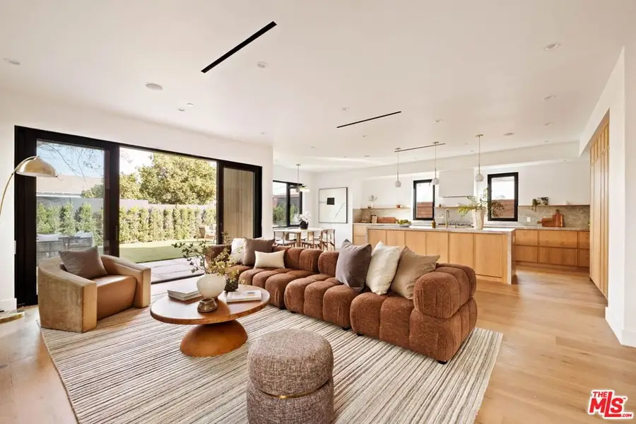 4066 Lyceum Avenue, Los Angeles, CA 90066 - Image #3