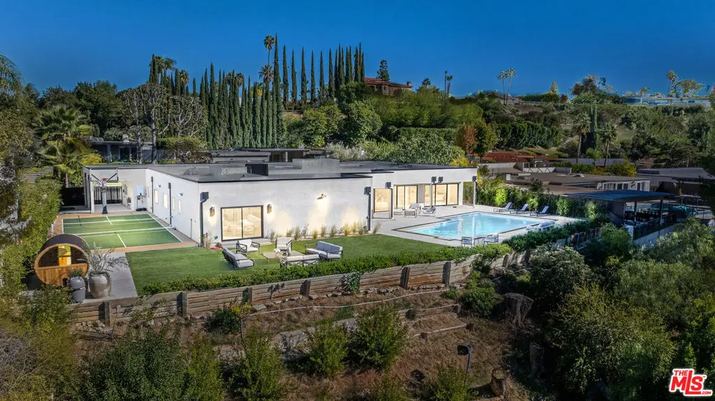 17969 Medley Drive, Encino, CA 91316 - #1