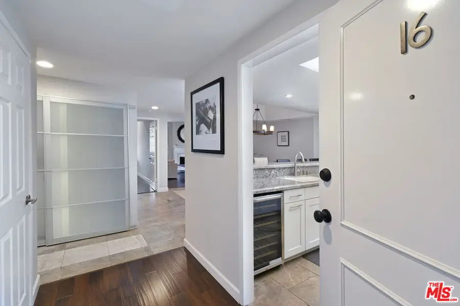 4619 Kester Avenue #16, Sherman Oaks, CA 91403 - #3