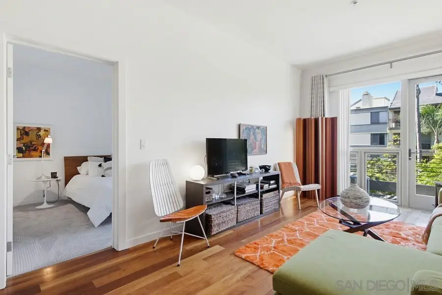 889 Date St #304, San Diego, CA 92101 - Image #2