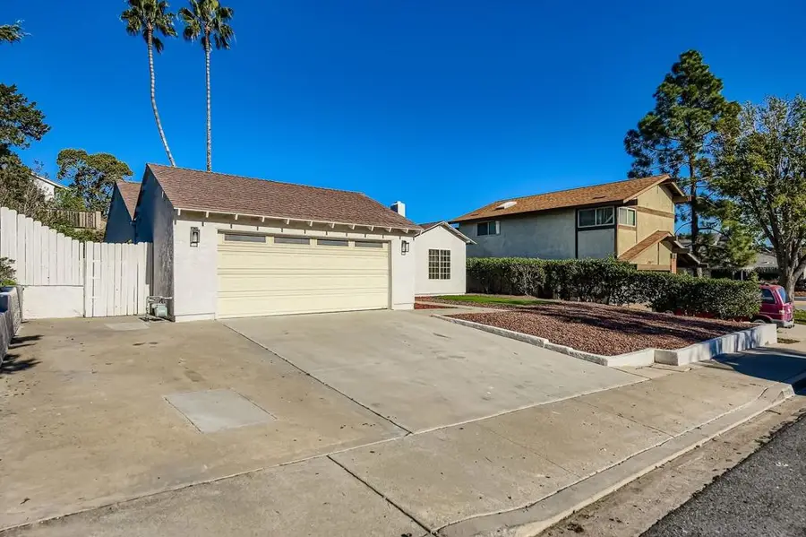 10386 La Duena Way, San Diego, CA 92124 - Image #2