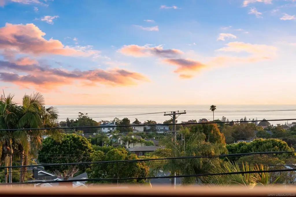 3306 Donna Dr, Carlsbad, CA 92008 - Image #1