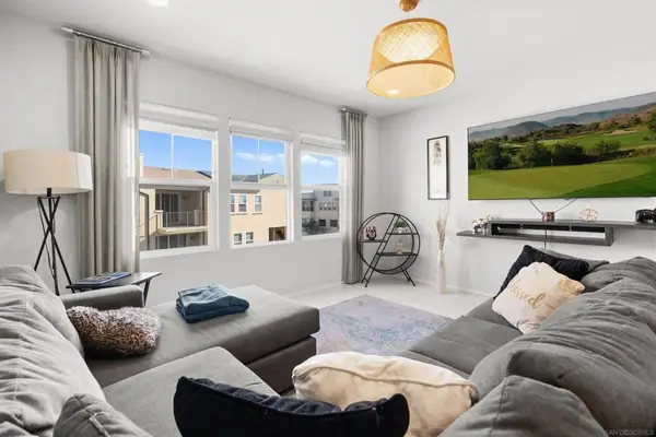 5201 Beachside Ln #Unit 128, San Diego, CA 92154