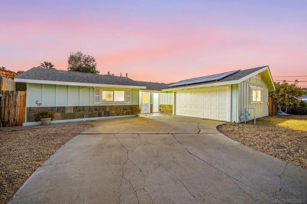 8450 Angila Dr, Santee, CA 92071 - Image #1