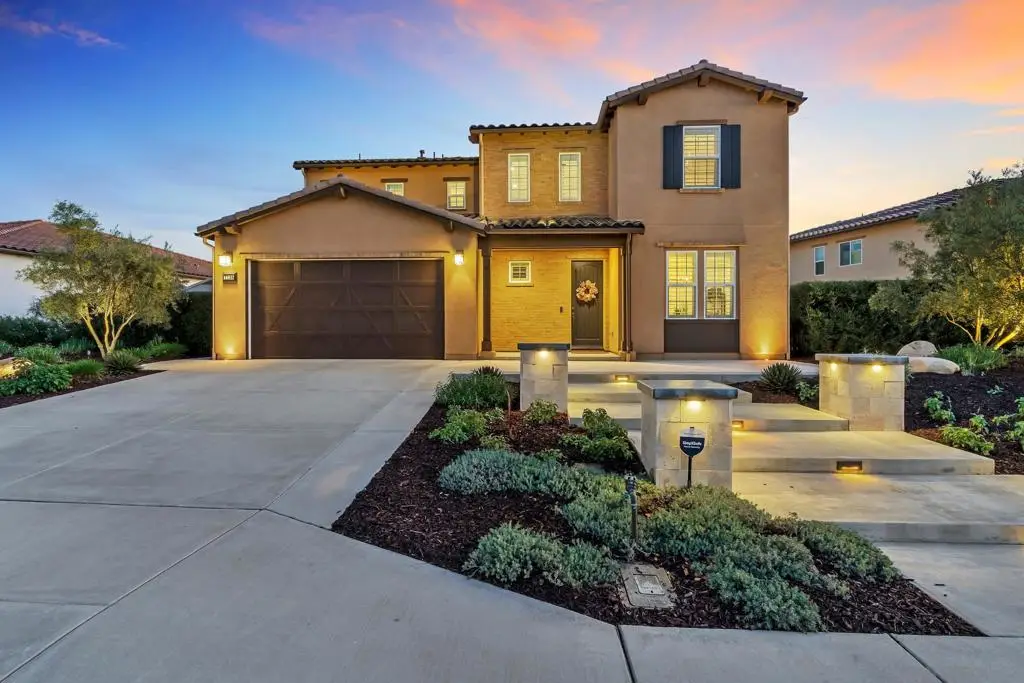 1128 Witherby Ln, Escondido, CA 92026 - Image #1