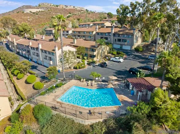 10794 Jeanne Ter #E, Santee, CA 92071