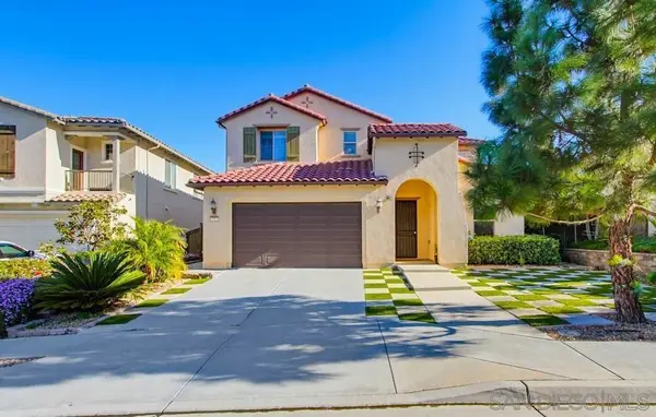 1513 Avila Ln, Vista, CA 92083