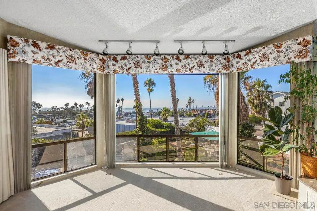 2930 Cowley Way #304, San Diego, CA 92117 - Image #1