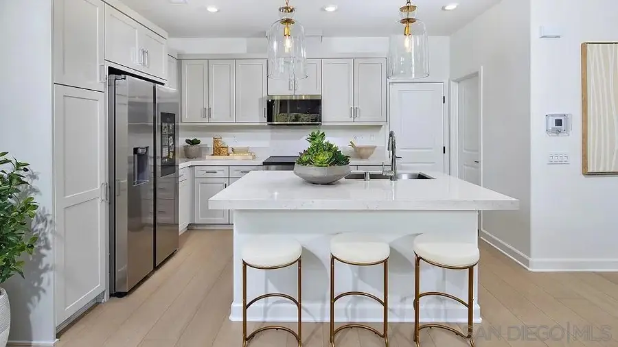 1057 Spike Street #2, Chula Vista, CA 91911 - Image #2