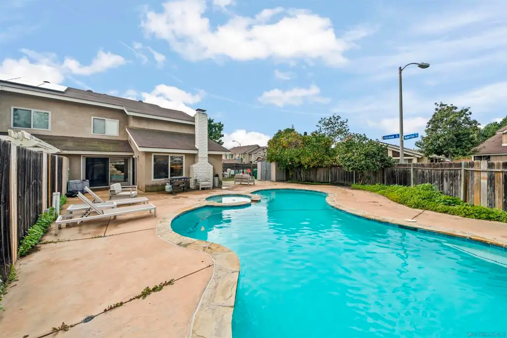 2396 Donnington Way, San Diego, CA 92139 - Image #1