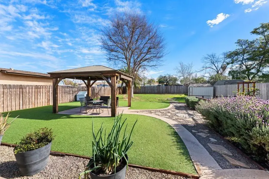 637 Jefferson Ave, El Cajon, CA 92020 - #2