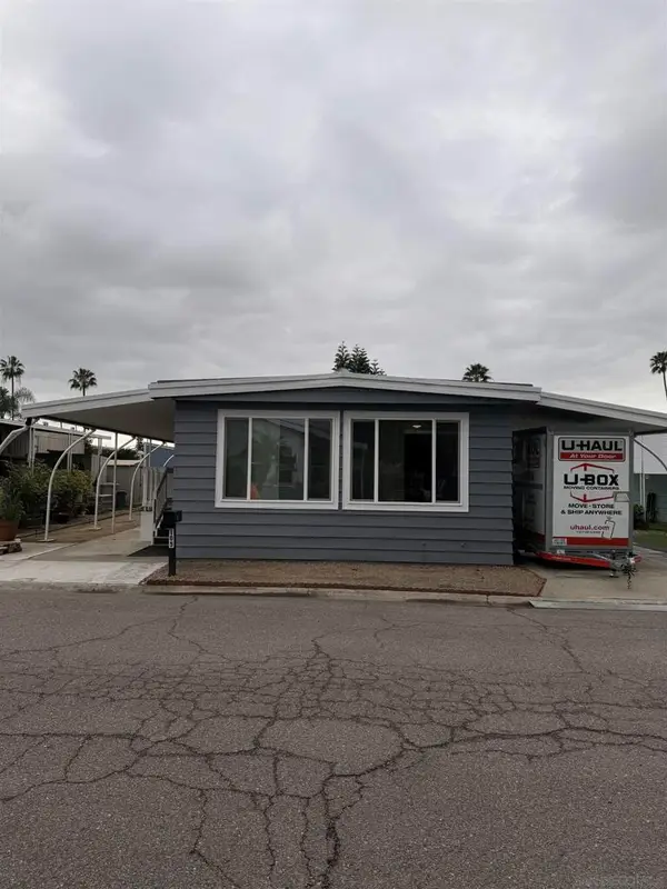 2300 E Valley Pkwy #109, Escondido, CA 92027