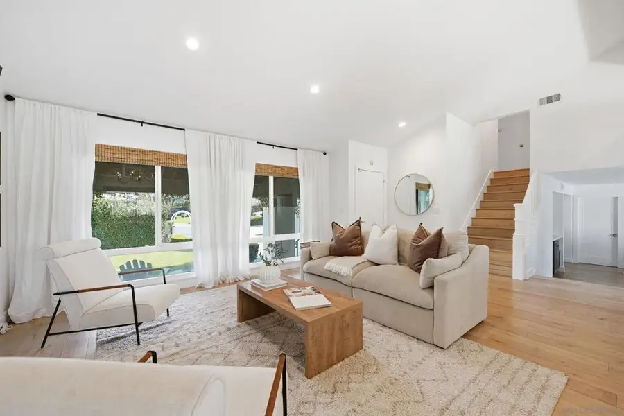 114 Cerro Street, Encinitas, CA 92024 - Image #3