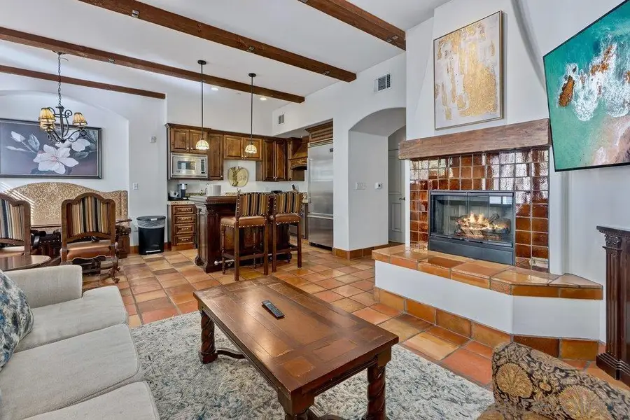 7319 Estrella De Mar Rd 10, Carlsbad, CA 92009 - Image #3