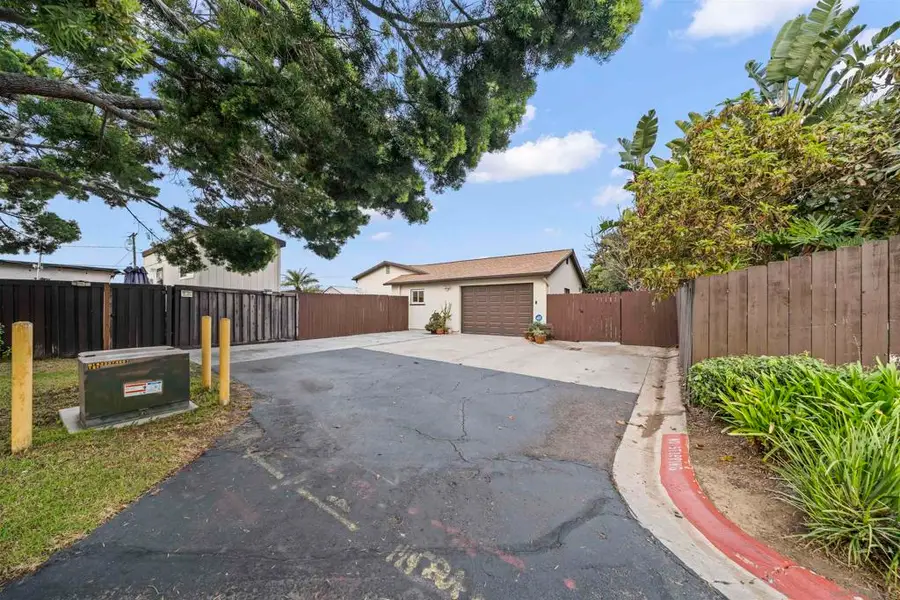 428 Village Dr, Chula Vista, CA 91911 - Image #2