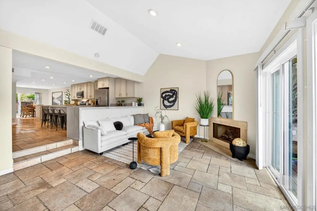 6992 Camino Degrazia, San Diego, CA 92111 - Image #1