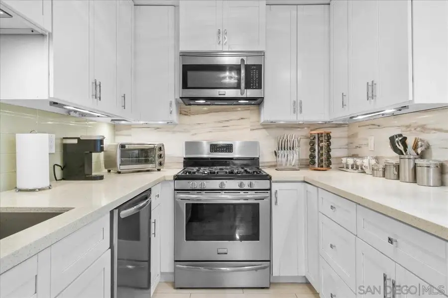 13754 Mango Drive #123, Del Mar, CA 92014 - Image #3