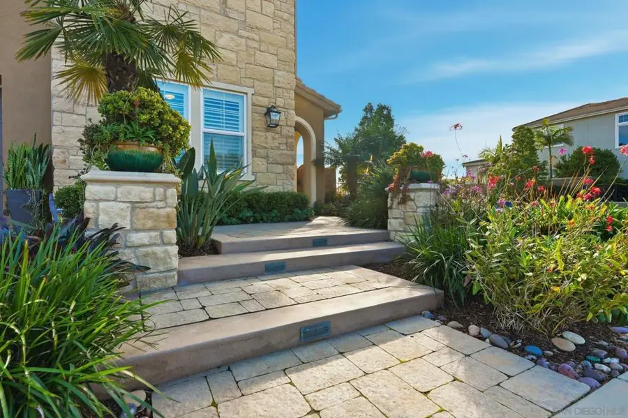 4825 Portola Ct, Carlsbad, CA 92010 - Image #3