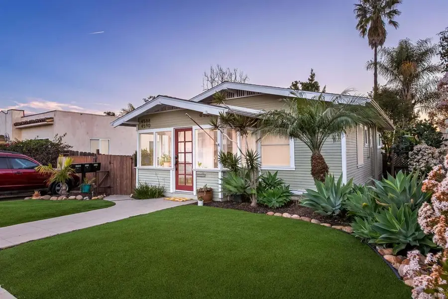 4586 Arizona St, San Diego, CA 92116 - #2