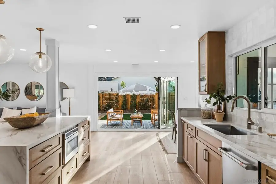 Address Withheld By Seller, Solana Beach, CA 92075 - Image #3