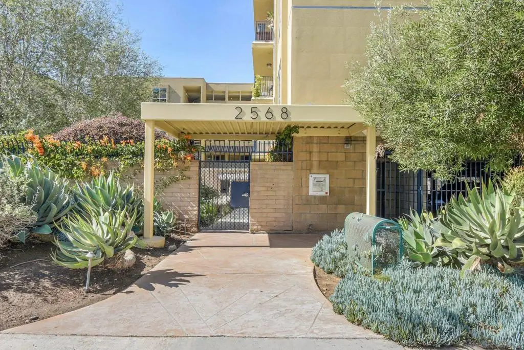 2568 Albatross St #6F, San Diego, CA 92101 - Image #1