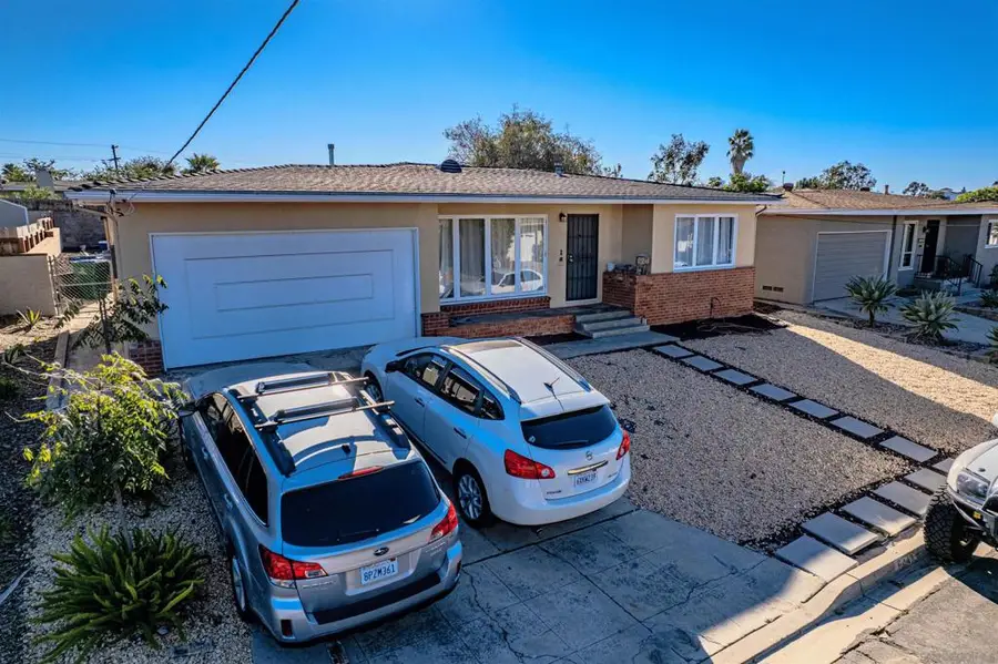 6443 Cleo St, San Diego, CA 92115 - #2