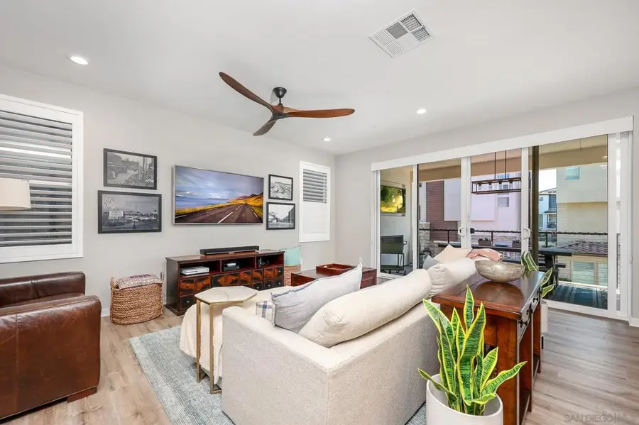 16205 Camden Cir, San Diego, CA 92127 - #3