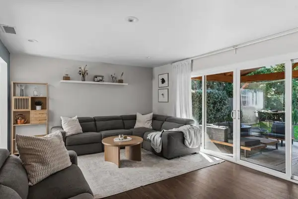 6652 Archwood Ave, San Diego, CA 92120