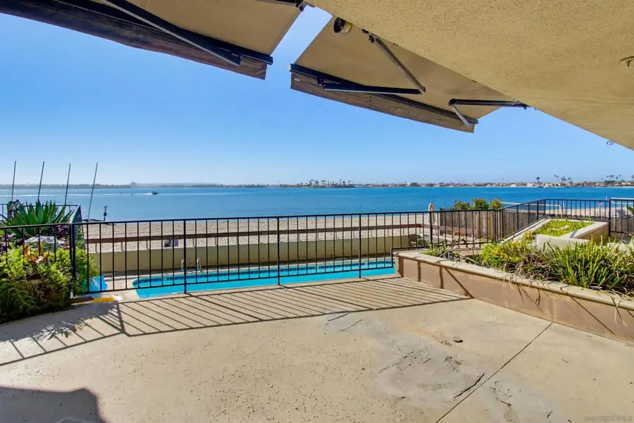 1235 Parker Pl #1F, San Diego, CA 92109 - Image #3