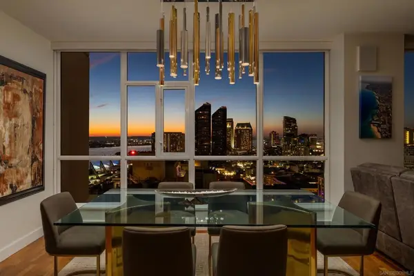 325 7th Avenue #2204, San Diego, CA 92101