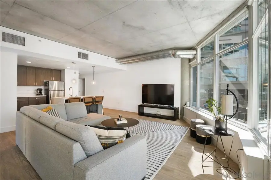 1080 Park Blvd #201, San Diego, CA 92101 - Image #2