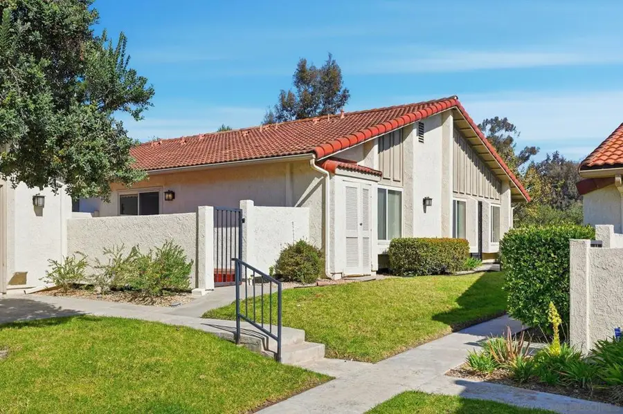 1926 Springdale Ln, Encinitas, CA 92024 - #2