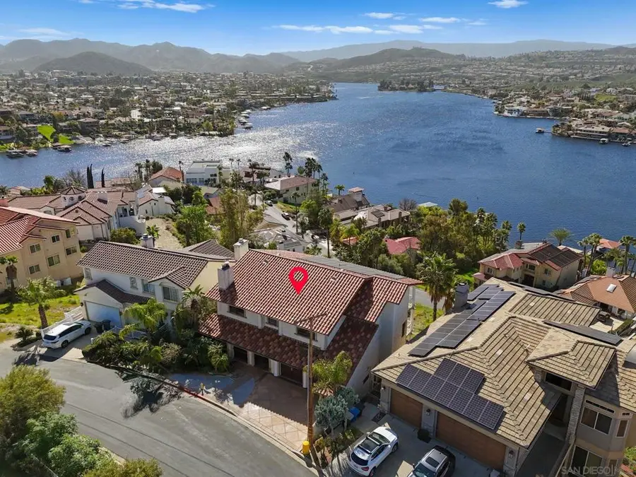 22564 Inspiration Pt, Canyon Lake, CA 92587 - Image #2