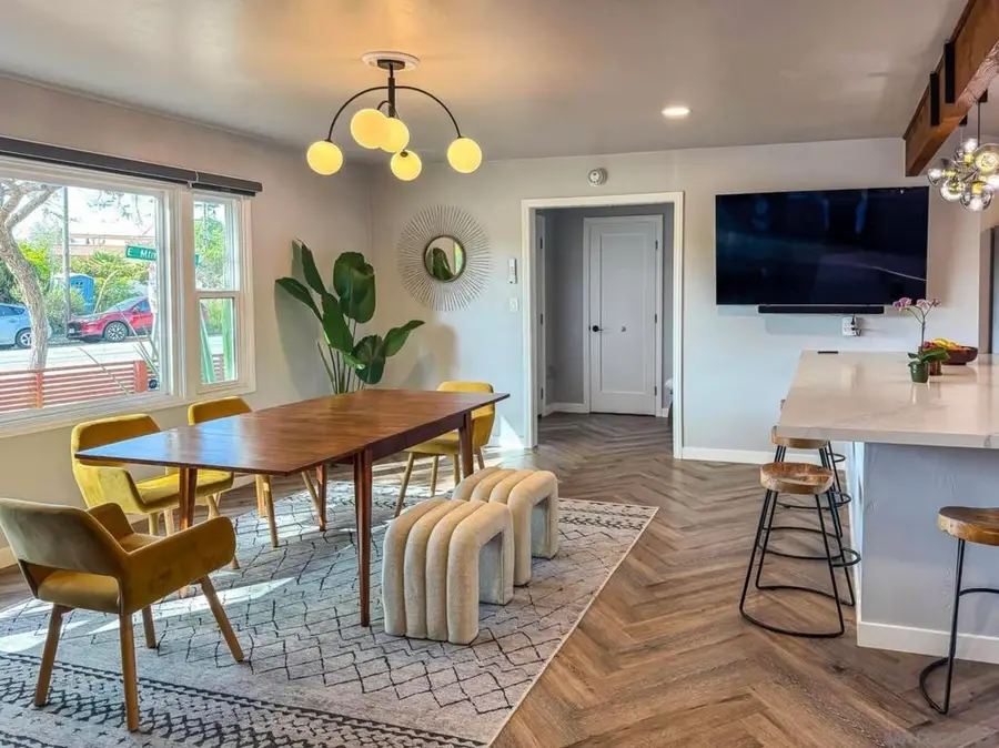 5011 E Mountain View Dr, San Diego, CA 92116 - #2