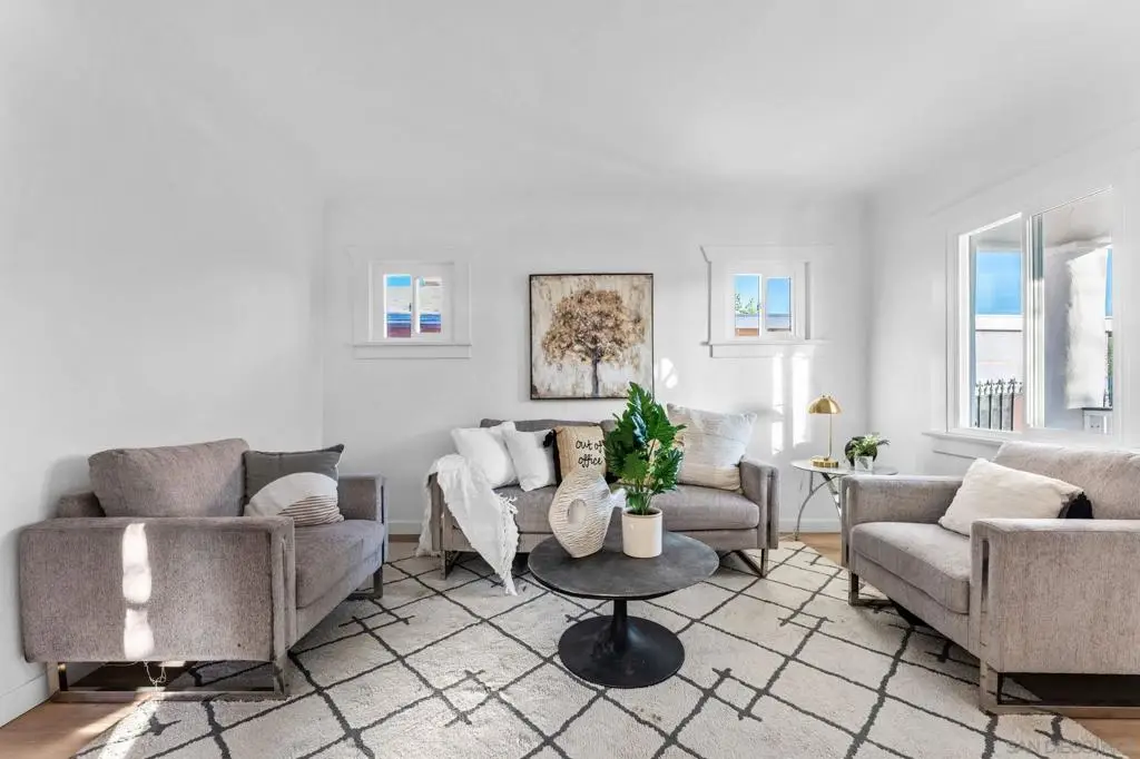 4376 Myrtle Ave, San Diego, CA 92105 - Image #1