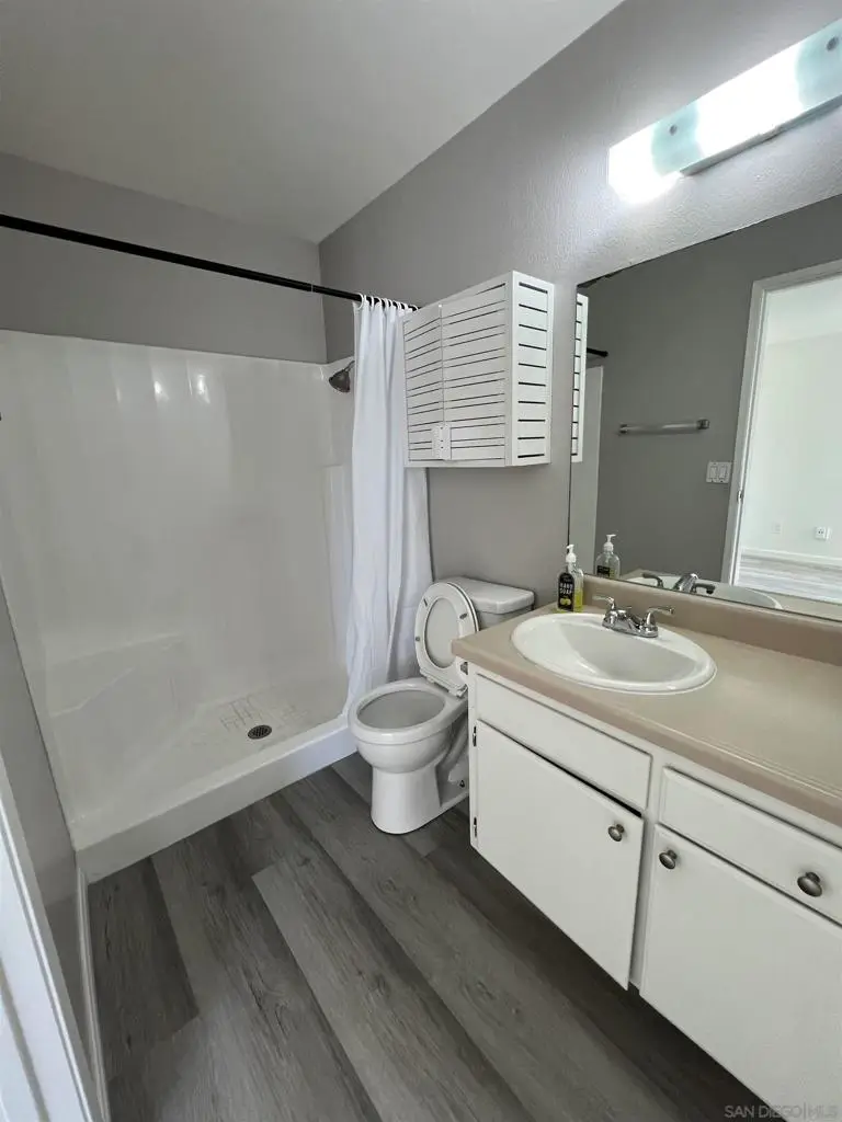 521 Sandalwood Pl #8, Escondido, CA 92027 - #3