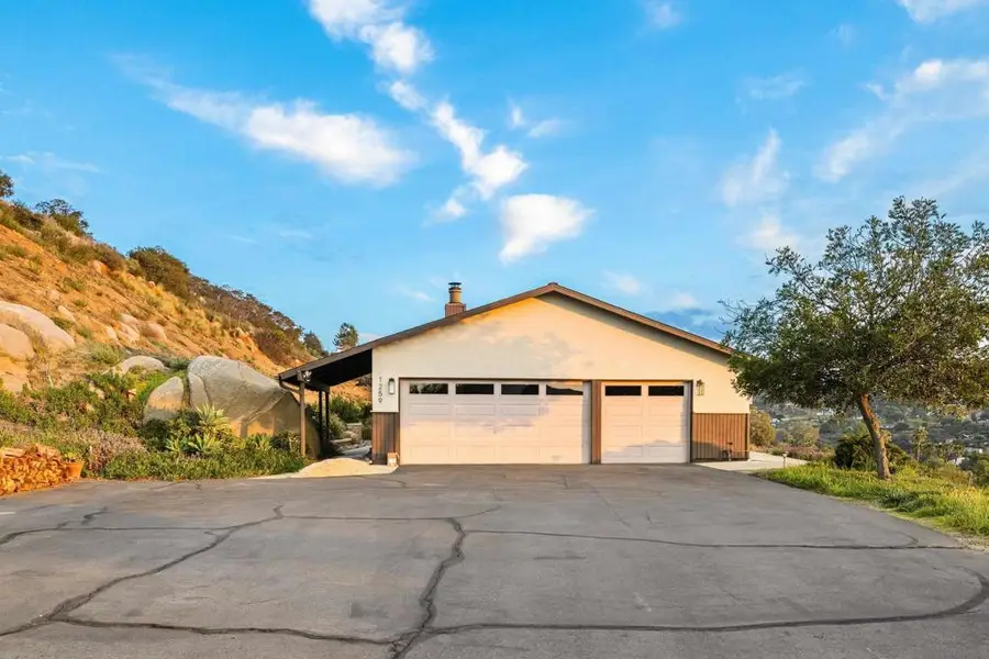 1259 Alpine Estates Pl, Alpine, CA 91901 - #3