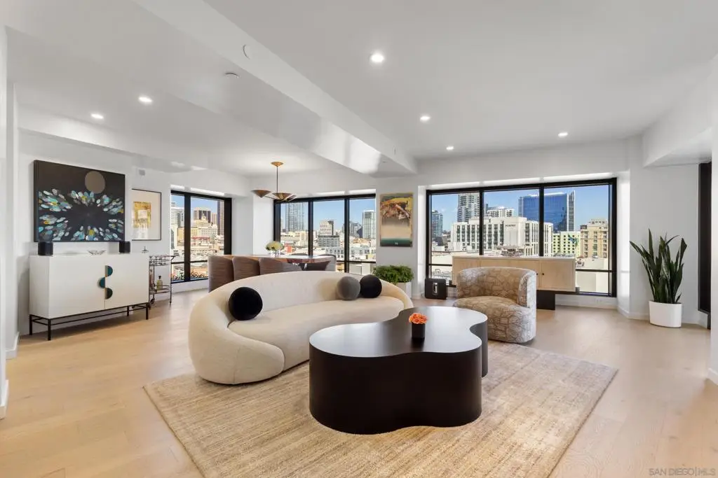 200 Harbor Dr #1001, San Diego, CA 92101 - Image #1