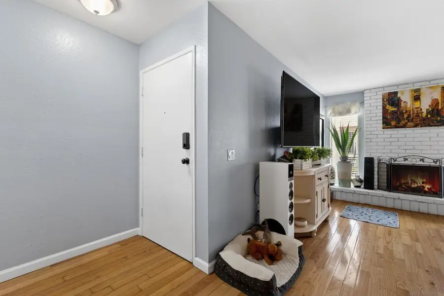 110 N 2nd #17, Chula Vista, CA 91910 - Image #2