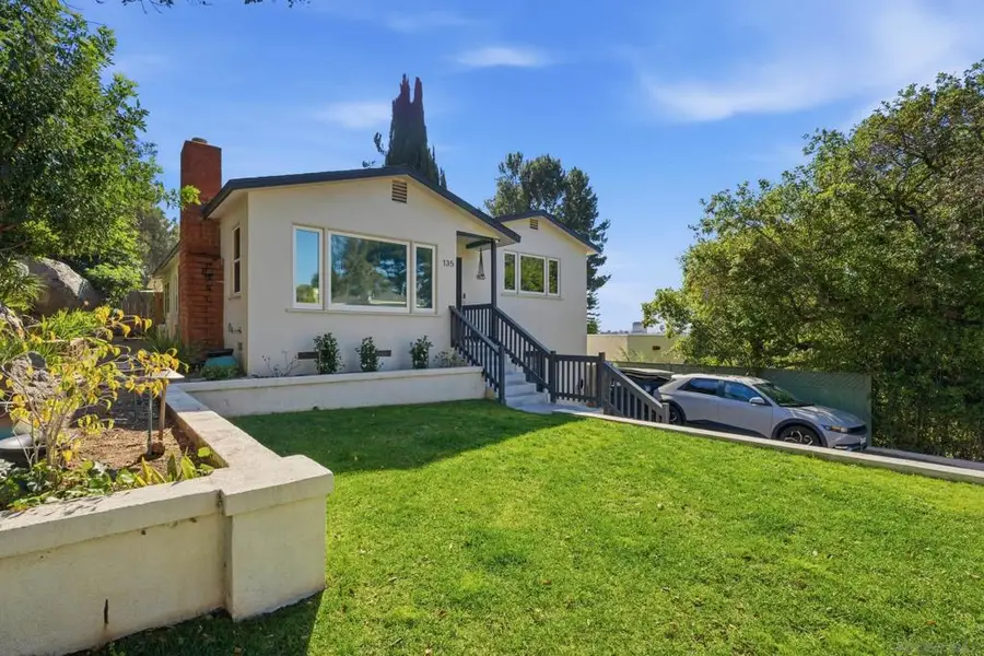 135 E 10th, Escondido, CA 92025 - #2