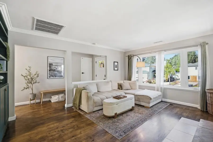 135 E 10th, Escondido, CA 92025 - #3