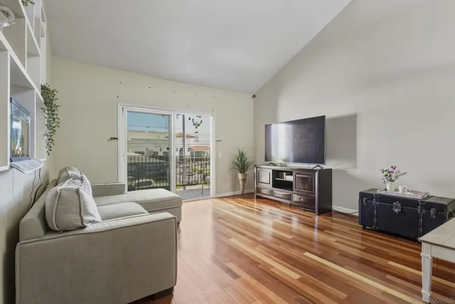 300 Roanoke Rd #14, El Cajon, CA 92019 - #3