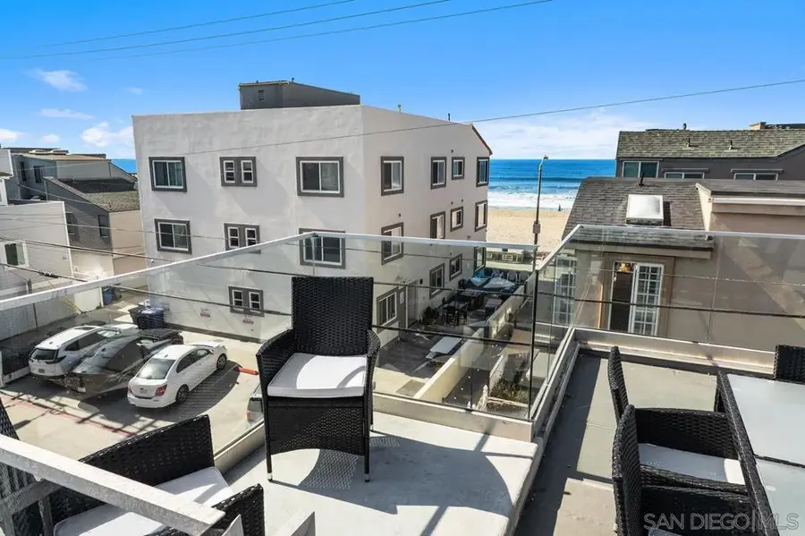 714 16 York Ct, San Diego, CA 92109 - #3