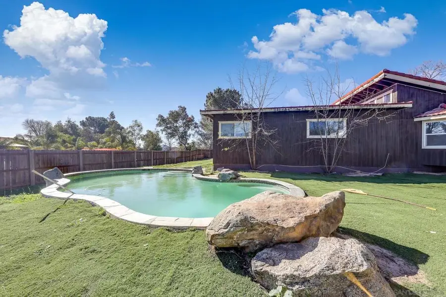 443 Pile St, Ramona, CA 92065 - #2