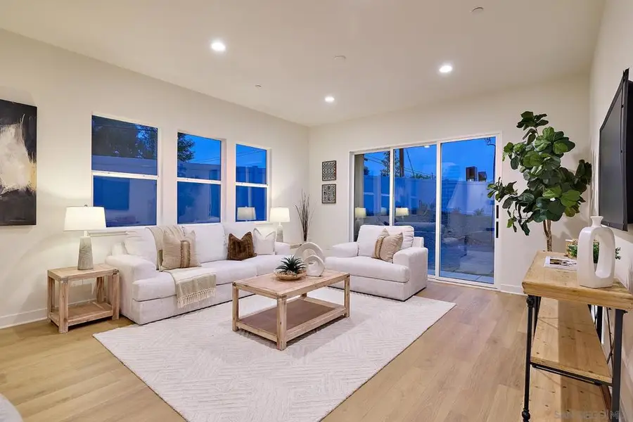 763 Michael Ct, Vista, CA 92081 - #2