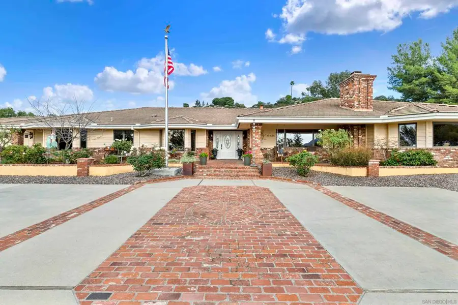 15428 El Capitan Real Ln, El Cajon, CA 92021 - #3