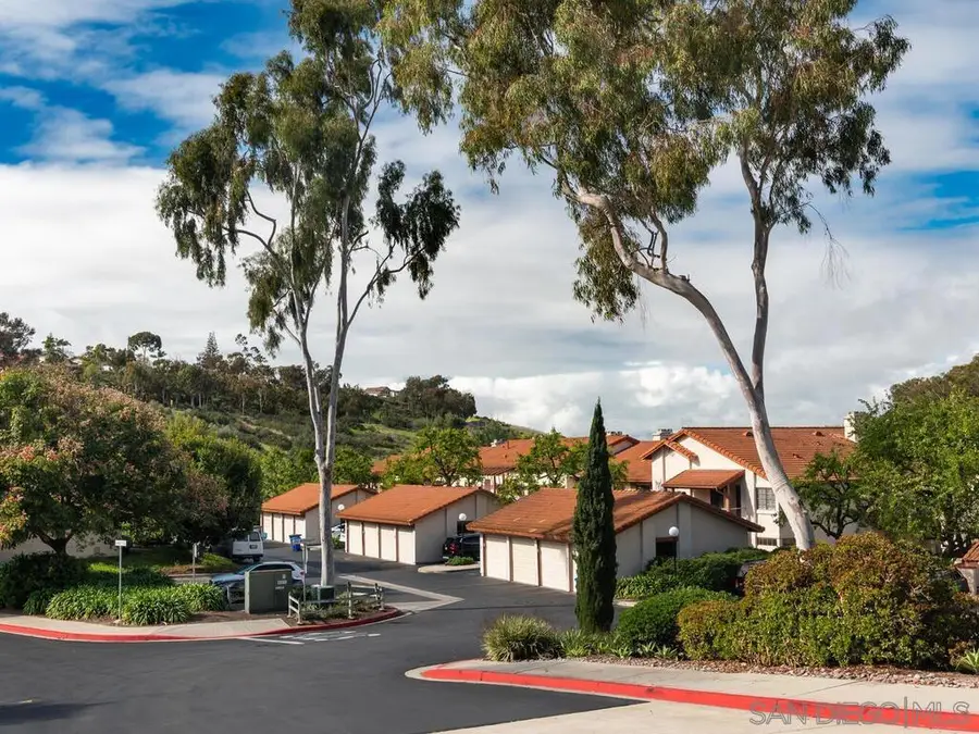 2822 Winthrop, Carlsbad, CA 92010 - #2