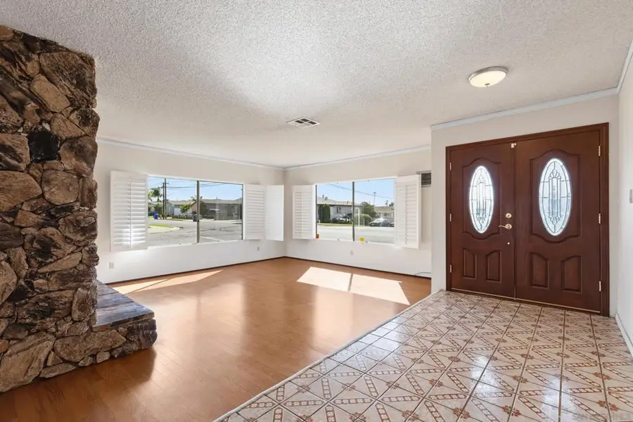 4968 Reynolds St, San Diego, CA 92113 - #3